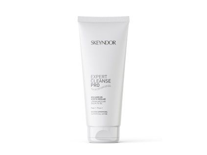 02 MISCELLAR BALM TO OIL (2)