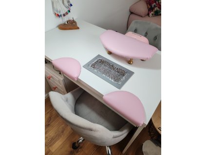 IHNED K ODESLÁNÍ - Oblouková opěrka pod loket na hranu stolu