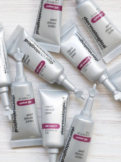 dermalogica-rapid-reveal-peel-10-x-3-ml-pro-hladkou-plet