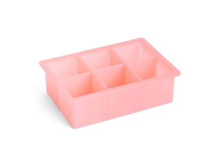 Silikonová formička na led v růžové barvě od značky HAY