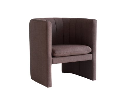 Křeslo Loafer SC23 v hnědém provedení od &Tradition