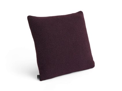 Polštář z kolekce Texture ve vínové barvě od značky HAY