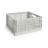 Úložný box Colour Crate Large Square  v šedé barvě od značky HAY