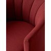 Křeslo Loafer SC24 v červeném provedení od &Tradition