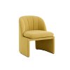 Klubové křeslo Loafer SC107 ve žlutém provedení od &Tradition
