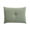 Lněný polštář z kolekce Dot od HAY v zelené barvě