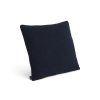 Polštář z kolekce Texture v tmavě modré barvě od značky HAY
