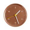 Nástěnné hodiny v hnědé barvě od HAY