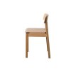 Židle Everyday z lakovaného dubu od dánské značky Moebe - zboku