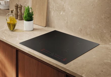 Electrolux KIS67453IZ série 700 SenseBoil SaphirMatt® indukčná platňa