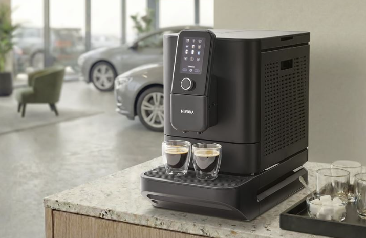 NIVONA NIVO 8141 Hot-Cold Coffee Pro automatický kávovar série 8000
