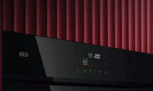 AEG NBU5P43PB multifunkčná rúra