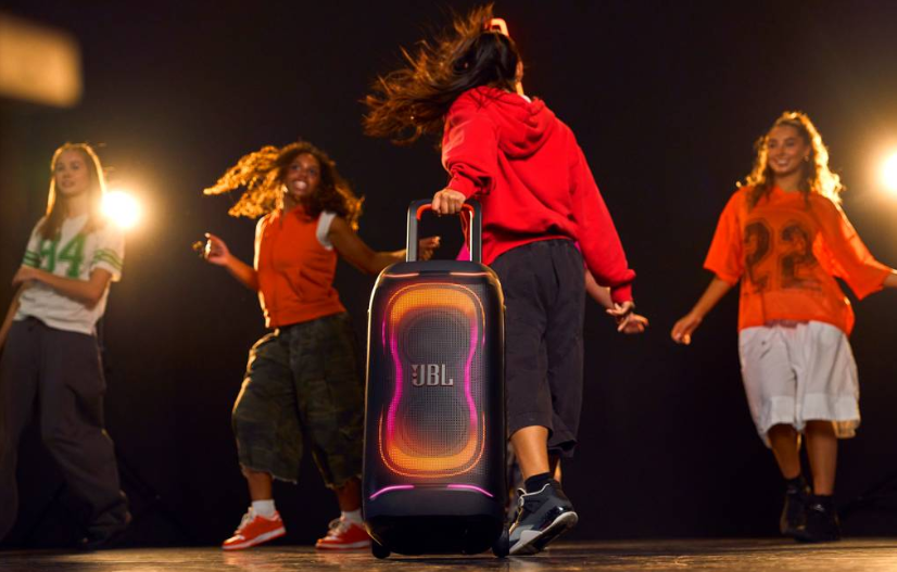 JBL PartyBox 330 párty reproduktor