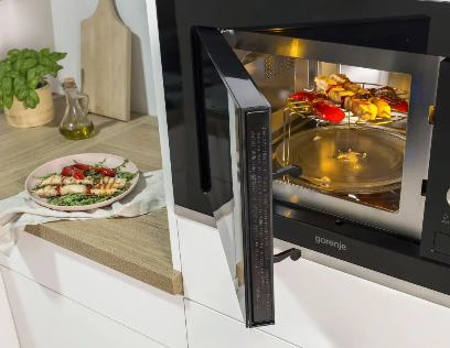 Gorenje BM201SG3BG s funkciou grilu