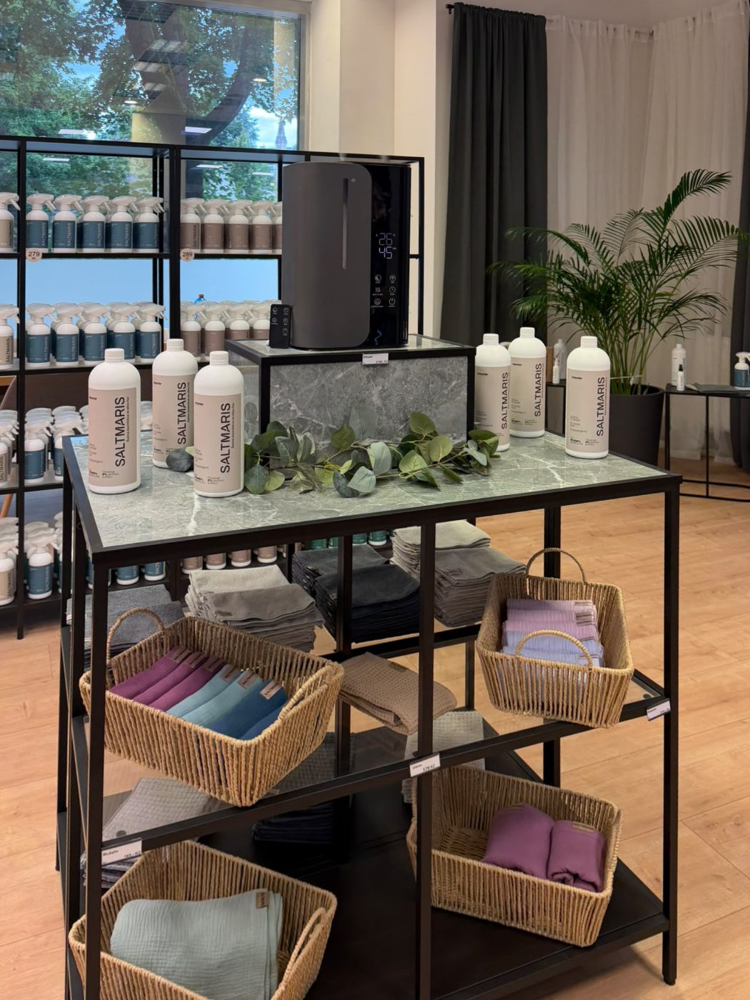 Vstup do showroomu SALTMARIS