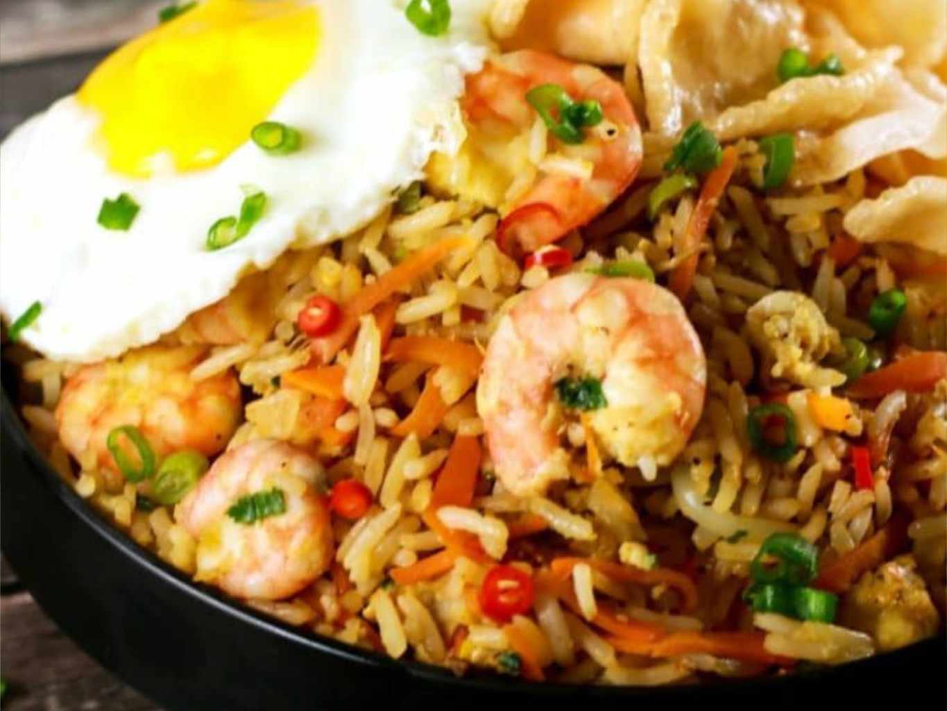 RECEPT | Indonéská smažená rýže Nasi Goreng