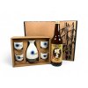 Dárkový set | Servírovací sada s japonským vínem Saké - design D