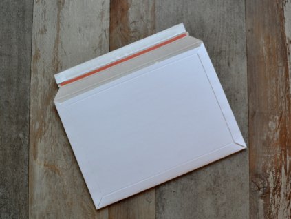 Kartonová obálka 320x230mm