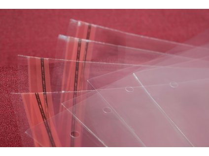 PP sáček s dírkou a lepící klopou 450x600+40mm