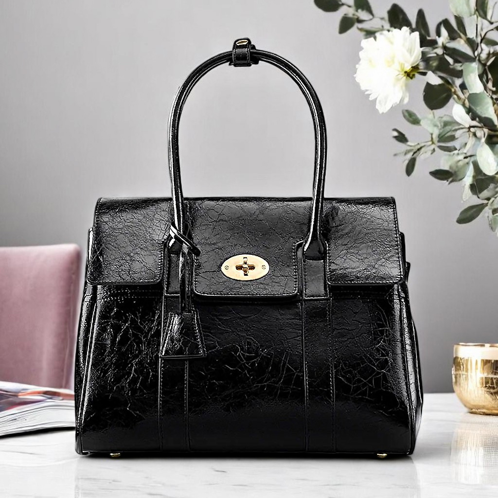 damska-kozena-kabelka-samuelson-cierna-do-ruky