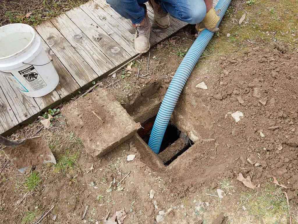 Vypúšťanie septiku do záhrady