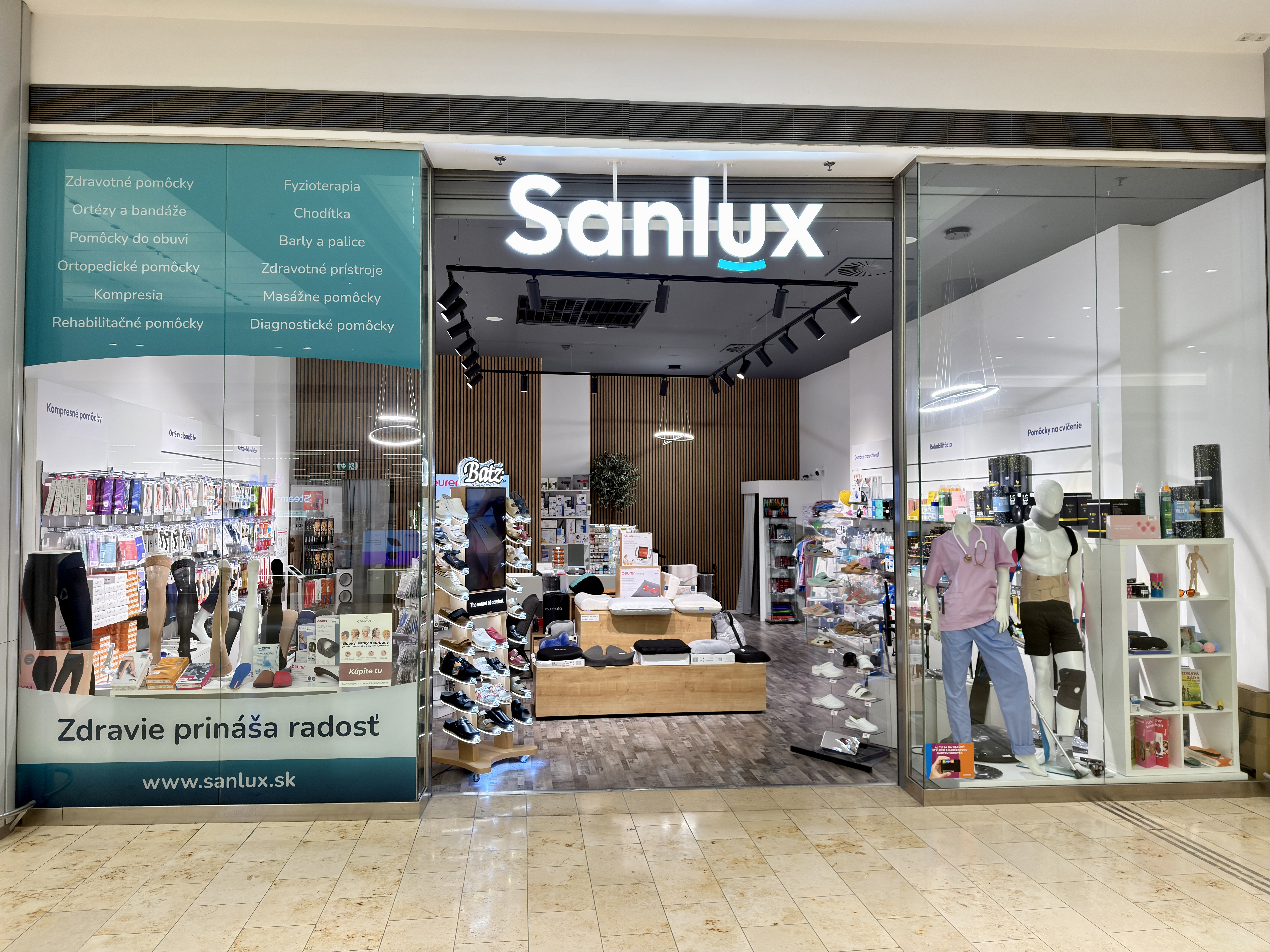 Predajňa Sanlux v OC Eurovea Bratislava