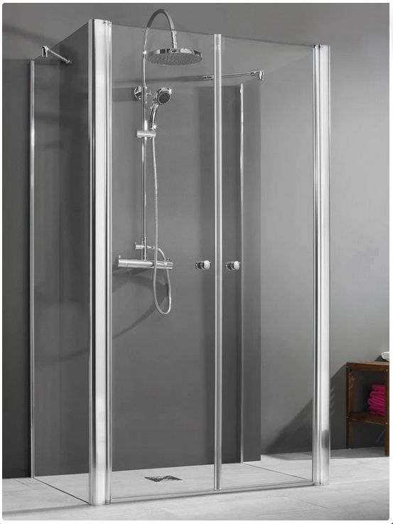 Nástenný sprchový kút