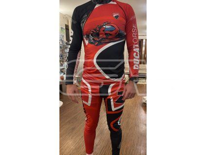 d8d5c52c 882f 420e 888d 180180e4e24e