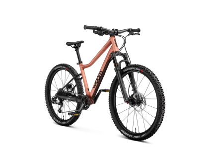 WOOM 6 OFF AIR  S DOPRAVOU ZDARMA