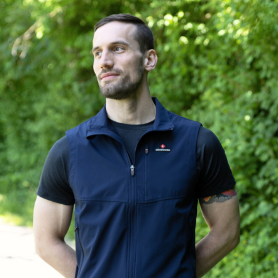 Allalin – detail goliera a zipsu