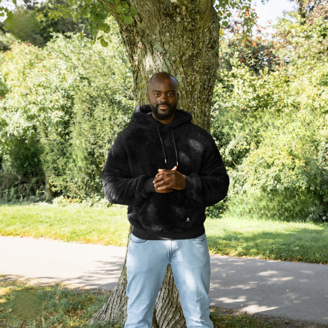 Bärg – detail kapucne a povrchu