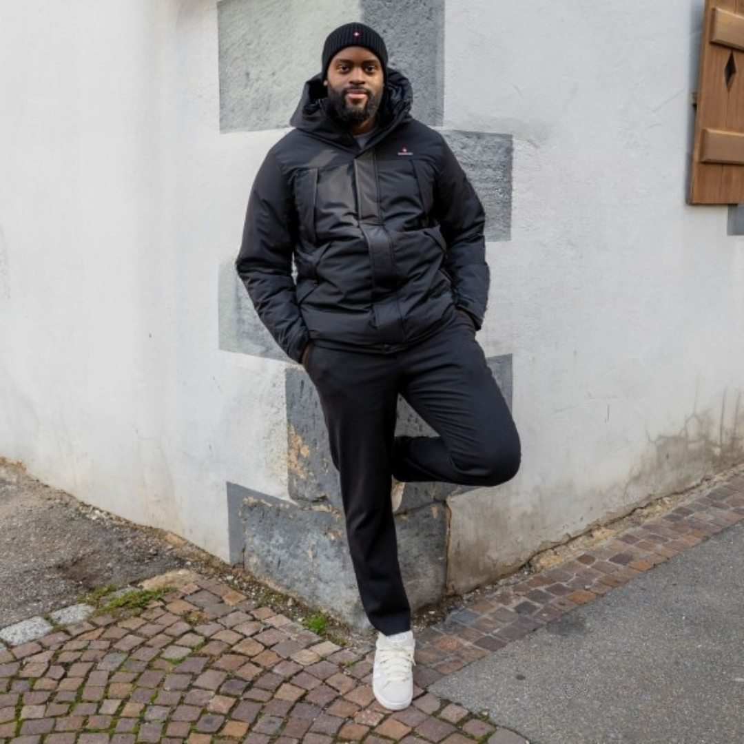 Detail kapucne a goliera – bunda Lawinenstar