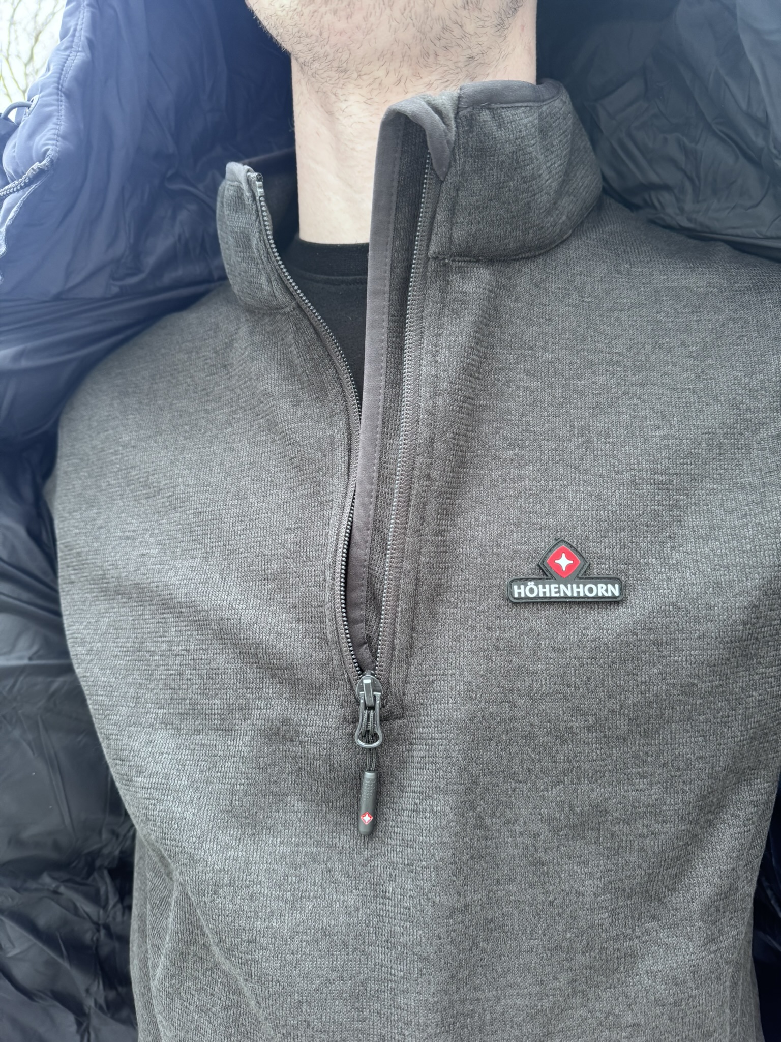 1/4 zip a stojáček