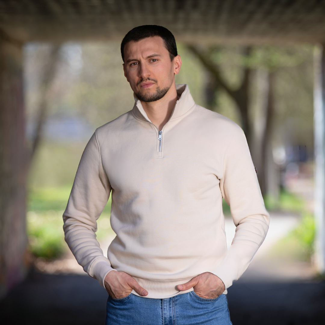 Detail zipsu a goliera – Troiberg