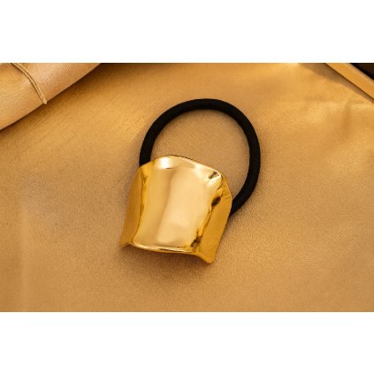 zlata-gumicka-do-vlasu-s-kovovym-efektem-s1220