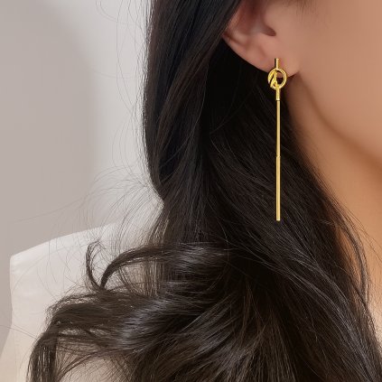 dlouhe-nausnice-se-zlatym-uzlem-a-tycinkou-s1222