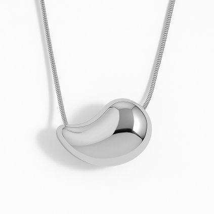 moderni-nahrdelnik-s-organickym-priveskem-ve-stribrnem-tonu-s1150