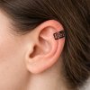 cerny-earcuff-s-vlnitym-designem-s1383-model