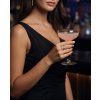 prsten-s-vlnitym-designem-ve-stribrnem-tonu-s1439-modelka