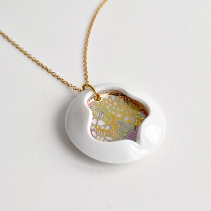 Porcelánový náhrdelník INTROvert no. 90