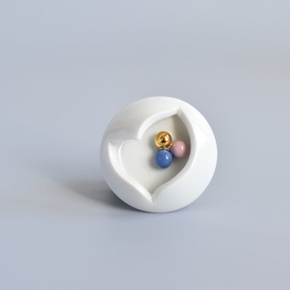 Porcelánová brož - Introvert