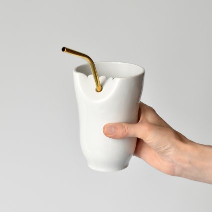 Porcelánové pohárky se zlatým brčkem design SarkaS porcelán
