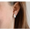 minimalistické bílé porcelánové náušnice