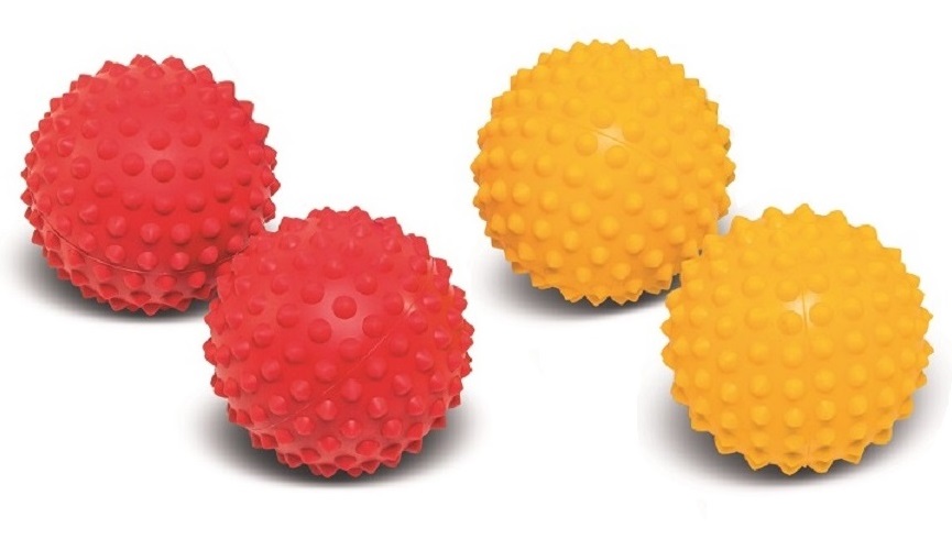 Activa Small masážní míček 9 - 12 cm Barva: mix barev