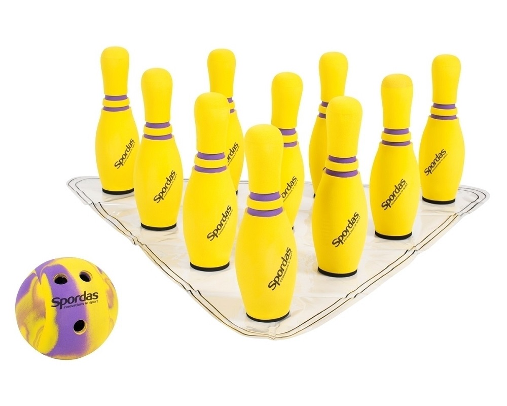 Pěnový bowling