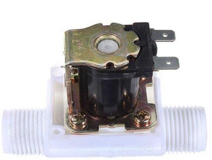 Elektromagnetický ventil 12V na vodu plastový, příruby G1/2”, NO