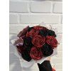 19 růží červeno-černá