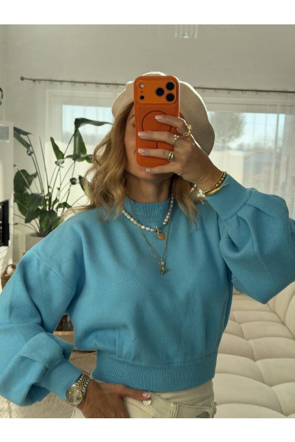 MODRÝ KRÁTKÝ SVETR SE STOJÁČKEM CASUAL