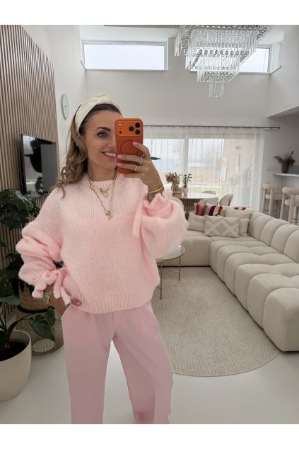 SVETR S MAŠLÍ NA ZÁPĚSTÍ BELLE SOFT