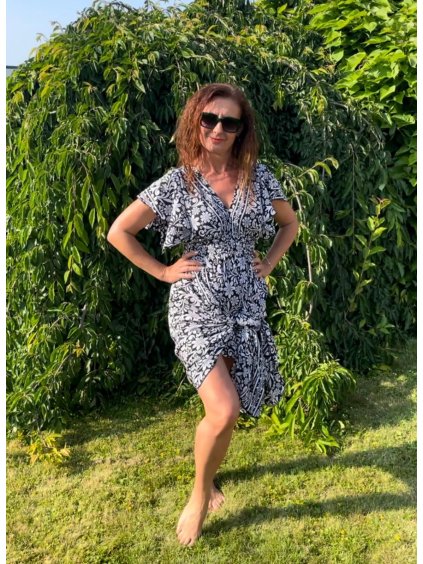 Noční bílý květ